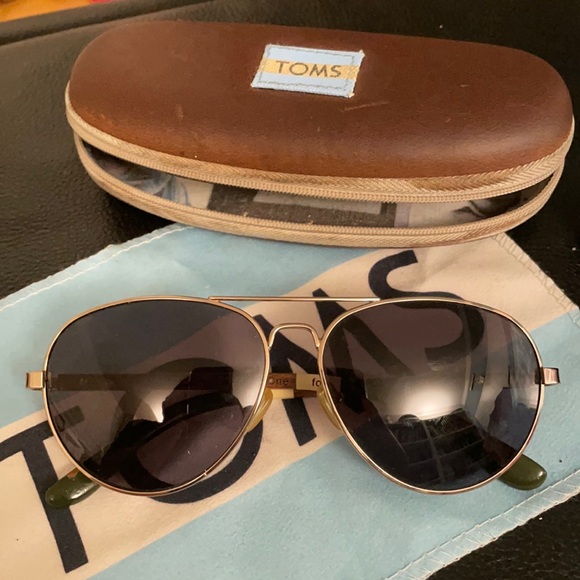 RETRO TOMS SUNGLASSES - Picture 2 of 6
